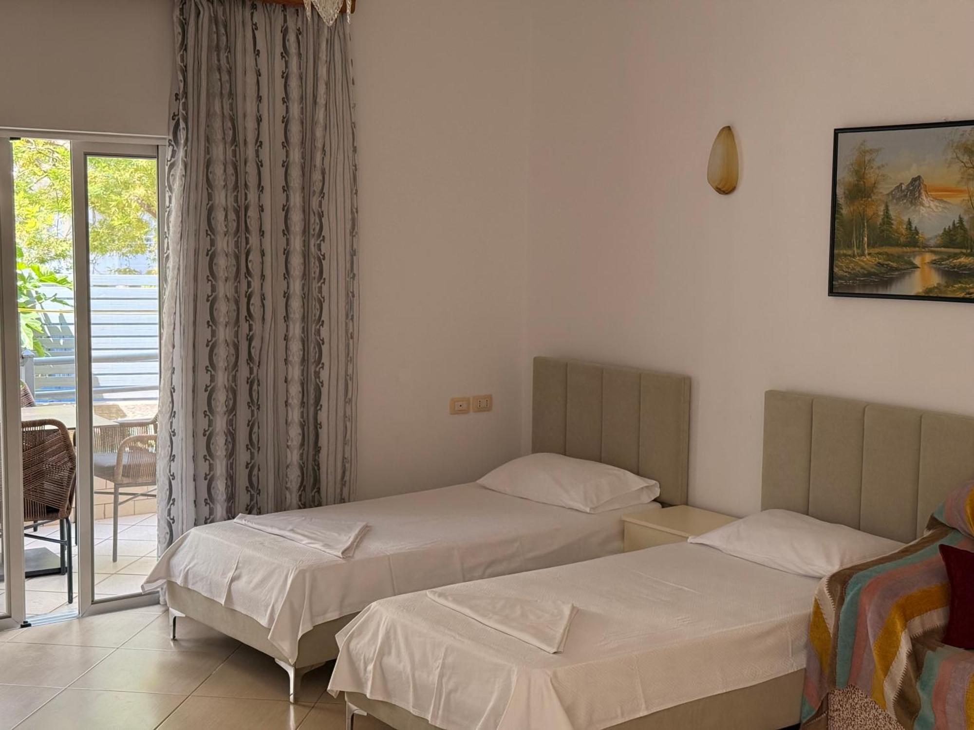 Apartment & Ardian-mandi Sarande-albania