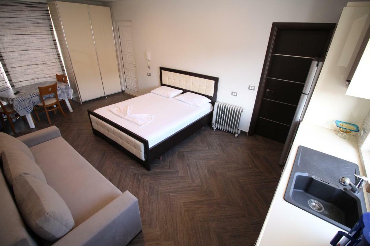 Apartment & Ardian-mandi Sarande-albania Sarande